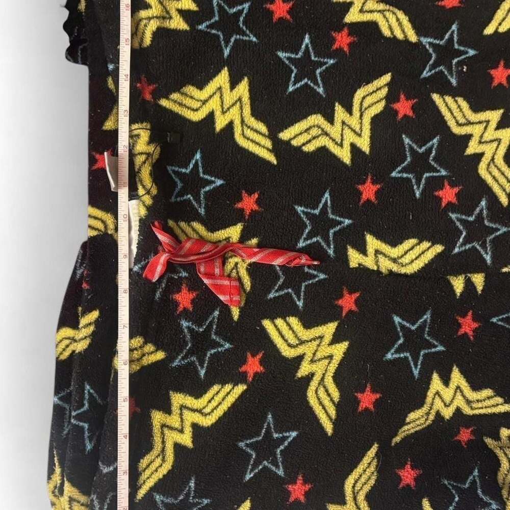 DC Comics Wonder Woman Plush Fleece Pajama Sleep Pants - Picture 4 of 8